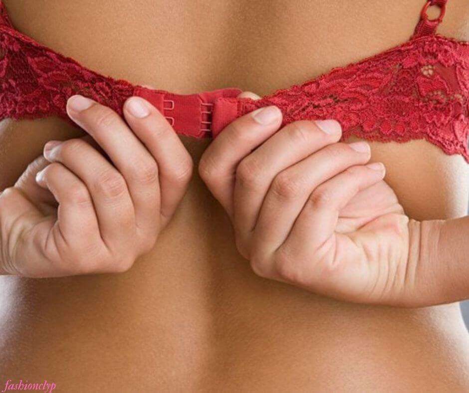 how should a bra fit correctly