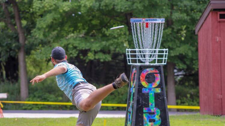 Best Pants for Disc Golf